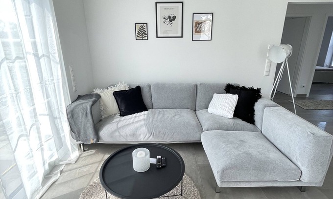 Schneverdingen Apartment | Moderne Ferienwohnung in Schneverdingen OT Lünzen