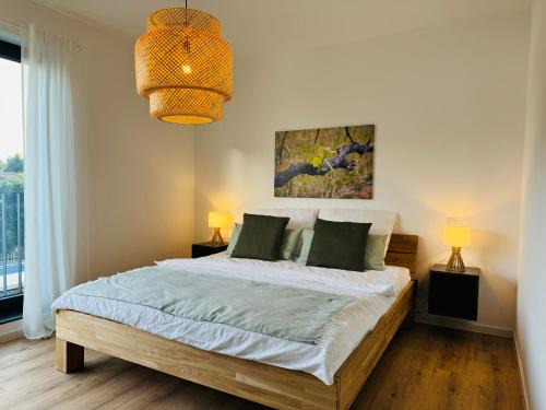 Venningen Apartment | Moderne Ferienwohnung mit Terrasse, Grill & Privatparkplatz
