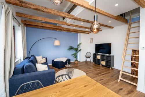 Neustadt Apartment | Moderne Maisonette Wohnung im Flüsseviertel