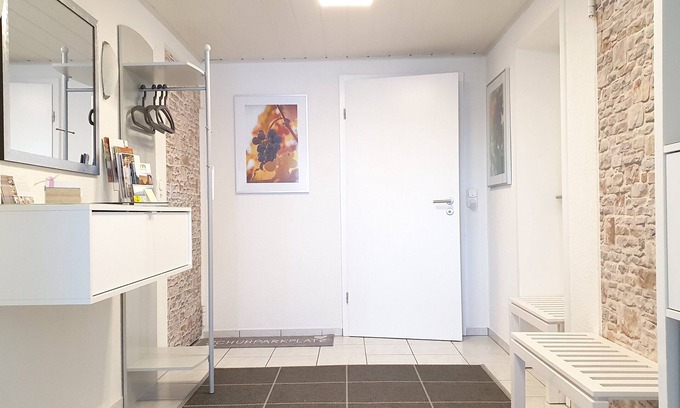 Buergstadt Apartment | Modernes Apartment mit Terrasse