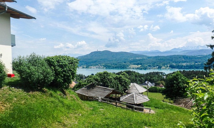 Techelsberg am Worther See House | modernes Ferienhaus mit Garten