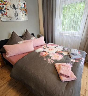 Gotha House | Modernes Gästezimmer in Ferienwohnung