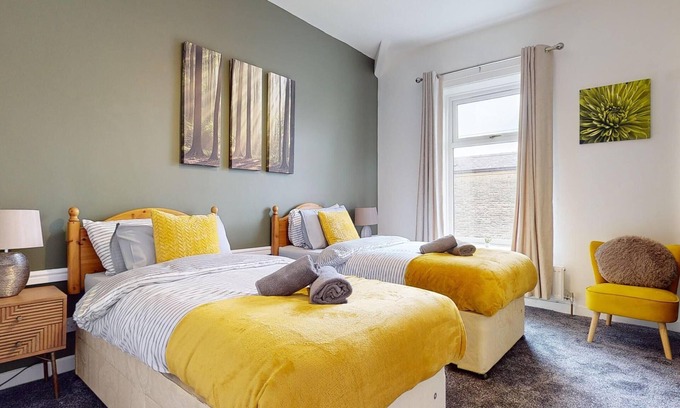 Blackburn House | Modernised 3-bedroom Blackburn townhouse sleeps 6