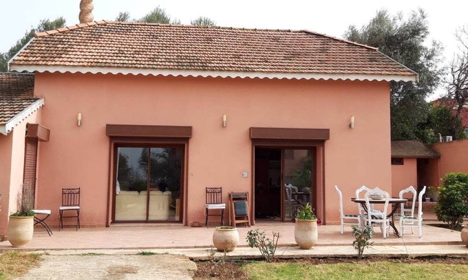 Meknes Villa | Modernized colonial villa