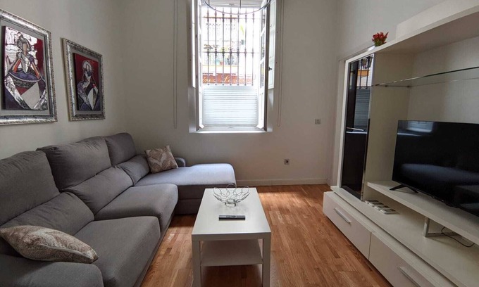 Encarnacion-Regina Apartment | Moderno Apartamento en Pleno Centro Histórico de Sevilla
