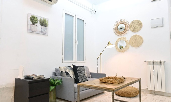 Ibiza Apartment | Moderno y elegante ap. Barrio Ibiza MEN30