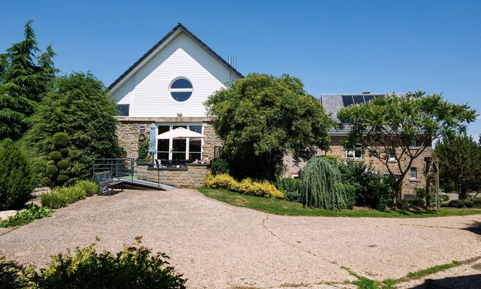 Amel Cottage | Moderscheid Cottage with Spa