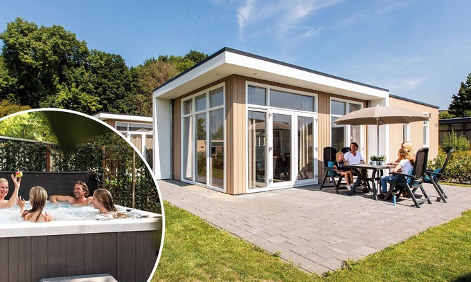 Strucht Ski Chalet | ✓ Module at Residence Valkenburg ✓ Holiday home for 5 persons ✓ Located in Valkenburg (Schin op Geul) ✓ Holiday resort in South Limburg, near Maastricht ✓ Book directly at the resort