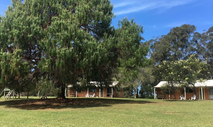 Moruya Cottage | Mogendoura Farm ONE COTTAGE Max 6 people MIN 2 NIGHT STAY