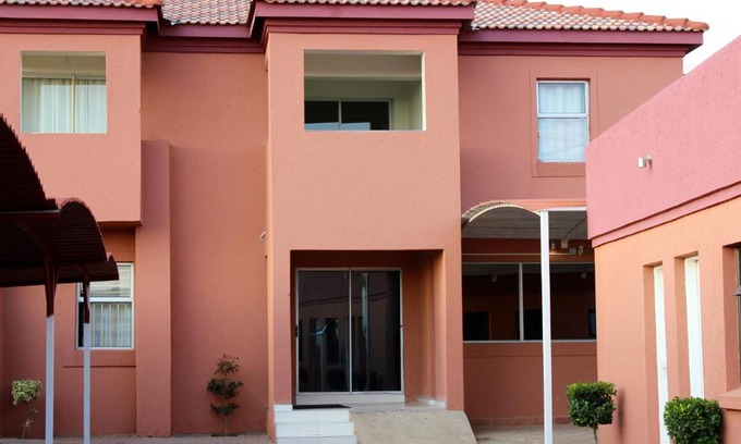 Moses Kotane House | Mogwase Guesthouse