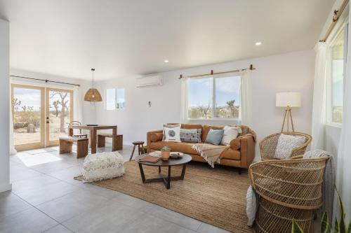 Yucca Valley House | Mojave Mesa - Desert Views & Desert Style home