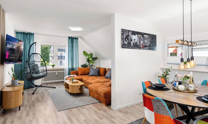 Grundschottel Apartment | MOLA Apartments-Spacious apartment in Wetter up to 6 p., XXL couch, parking, WLAN