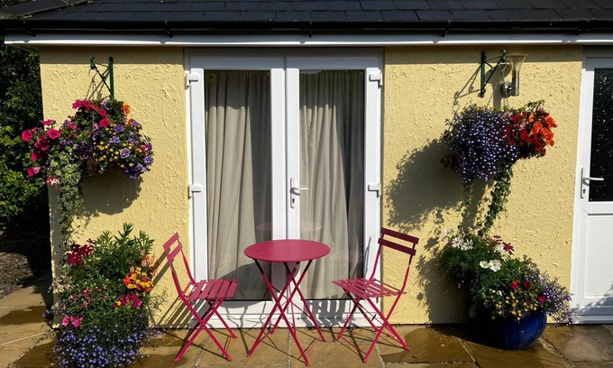 Withypool Bed & Breakfast | Mole End charming bed and breakfast on the Two Moors Way walking route