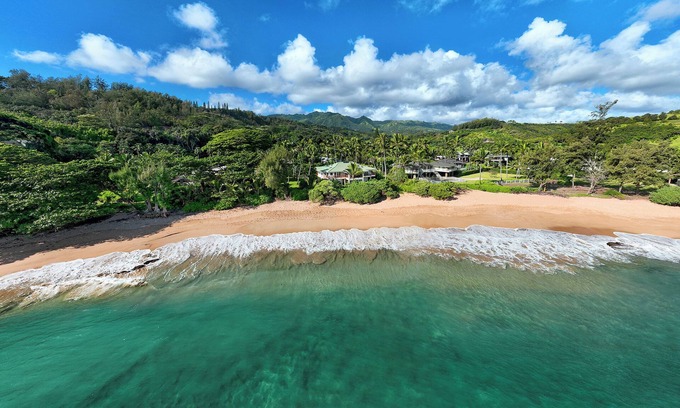 Kilauea House | Moloaa Bay Villa & Cottage, beachfront on secluded white sand beach