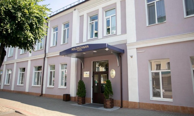 Brest Hotel | Molodezhnaya Hotel