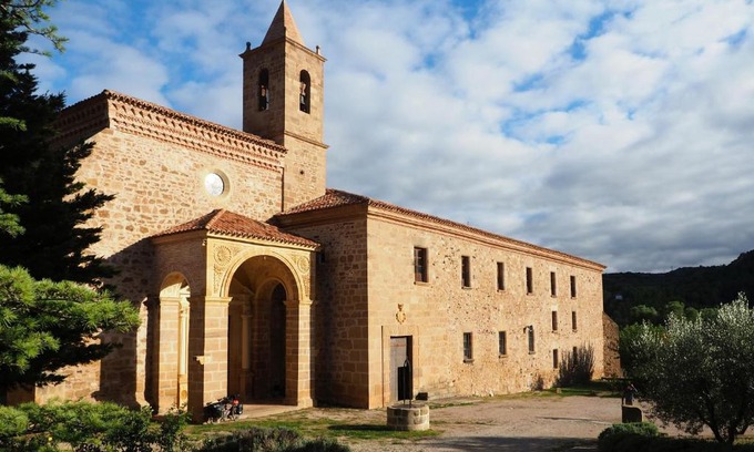 Estercuel House | Monasterio El Olivar