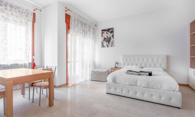 Navigli Apartment | Moncler House Navigli