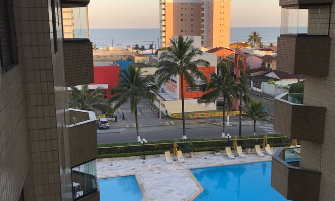 Mongagua Apartment | Mongaguá apartment near the center (season and weekends)