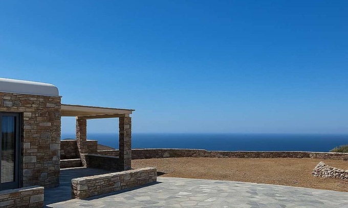 Ano Meria House | Moniasma Rustic Stone House in Folegandros