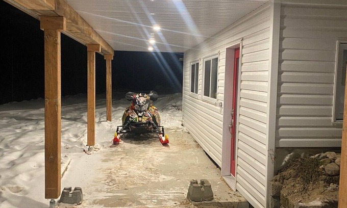Notre-Dame-du-Rosaire Ski Chalet | Monk chalet, snowmobile, quad, outdoor