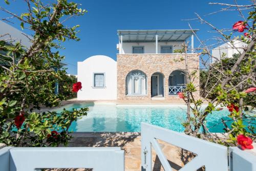 Monolithos Villa | Monolithos Pool Villa by the Beach