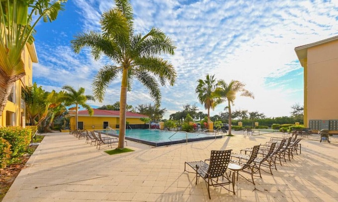 Port Tampa City Apartment | Monopoly on the Bay · ♥Monopoly on the Bay♥ 8 MILES TO LIGHTNING STADIUM