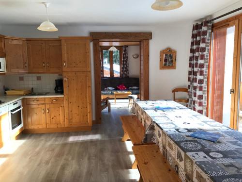 Pralognan-la-Vanoise Apartment | Montana 3