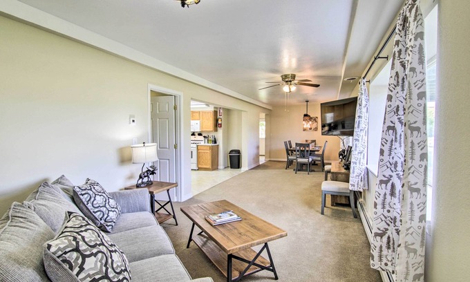 Emigrant Apartment | Montana's Emigrant Peaks Getaway: Apt w/Mtn Views