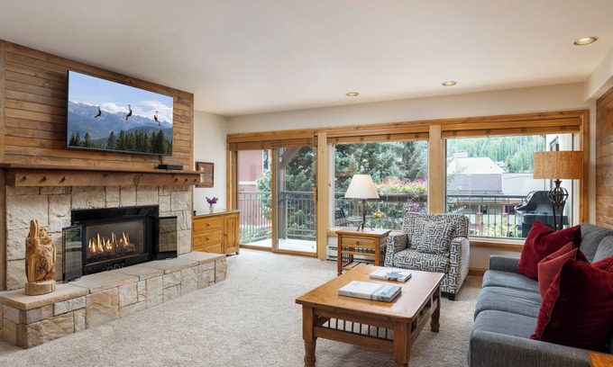 Vail Condo | Montaneros 314 - 1 Bedroom Platinum