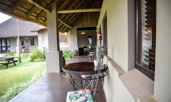 Bloemfontein Cabin | Monte Christo Country Lodge