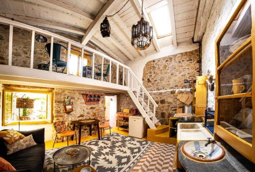Sao Miguel do Rio Torto House | Monte Emitaj