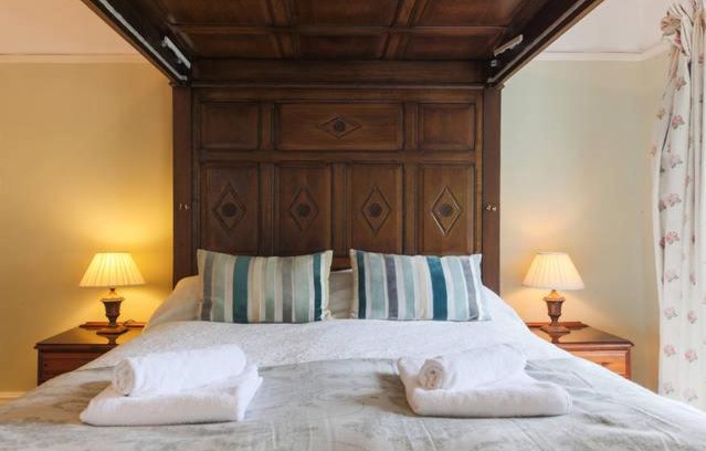Ruan High Lanes House | Monterey Country House