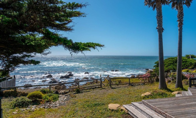Park Hill Cottage | Monthly, Oceanfront 2 bed/2 bath Cottage on Park Hill with Stunning Views!