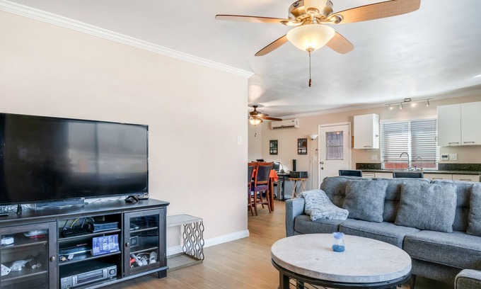 Ontario House | Monthly~Remodeled~Single Story~Next to Rancho Cucamonga/Fwy 10/ONT Airport~讲中文