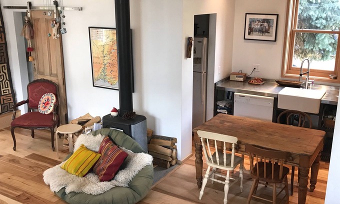 Crested Butte House | Monthly rental cottage with parking & garden in downtown Crested Butte