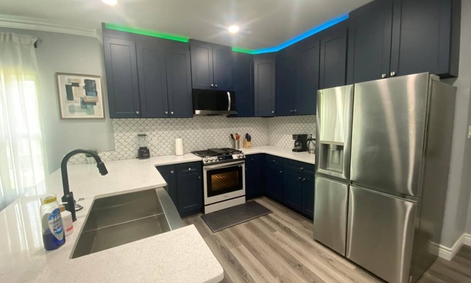 Collierville House | MONTHLY STAYS-Spacious 5-Bedroom Retreat in Collierville – Ideal for Groups!