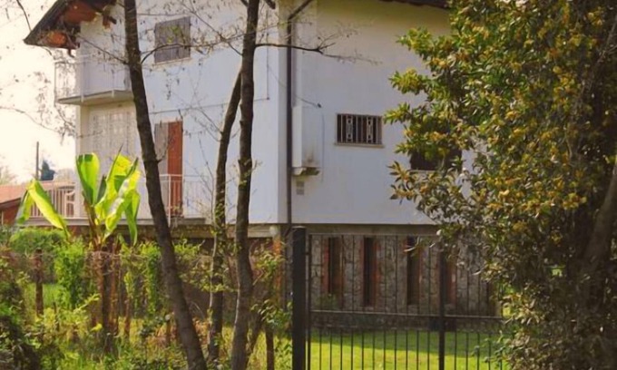 Capanne-Prato-Cinquale House | Montignoso: House with garden