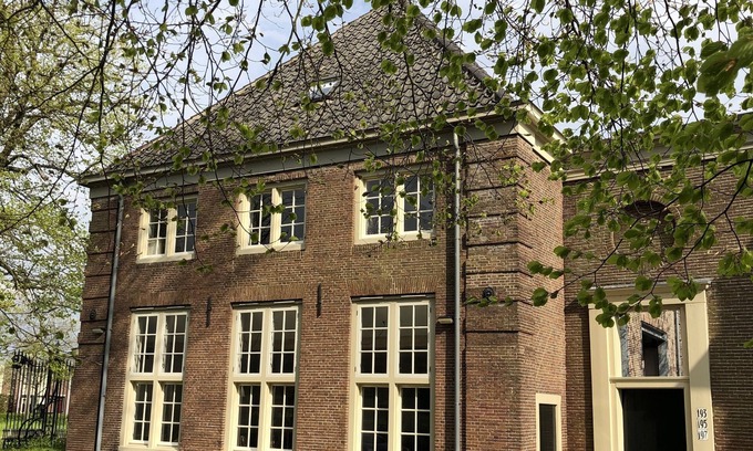 Municipality of Heemstede Villa | Monumental villa by the forest near Haarlem and beach