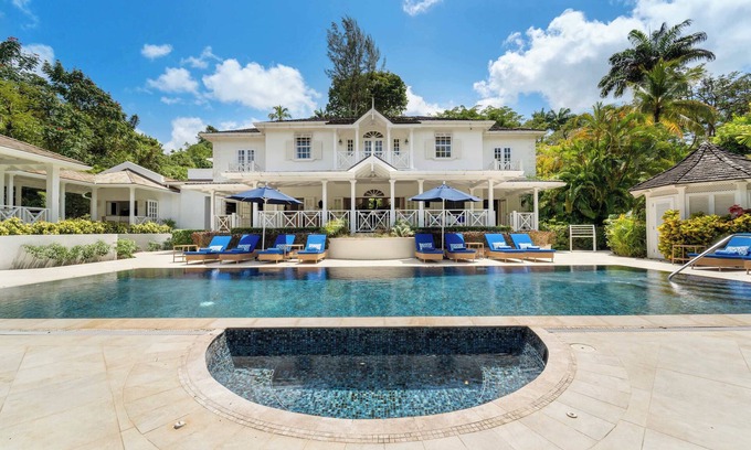 Paynes Bay Villa | Moon Dance in St. James by Personal Villas - Casual Elegance, Luxury and Comfort