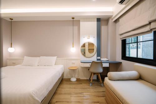 Bang Na Apartment | Moon House BKK Room 2B