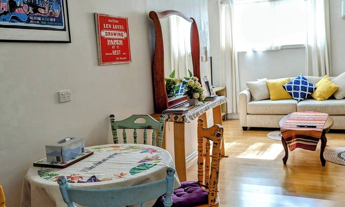 Diamond Creek House | Moon House - family bungalow