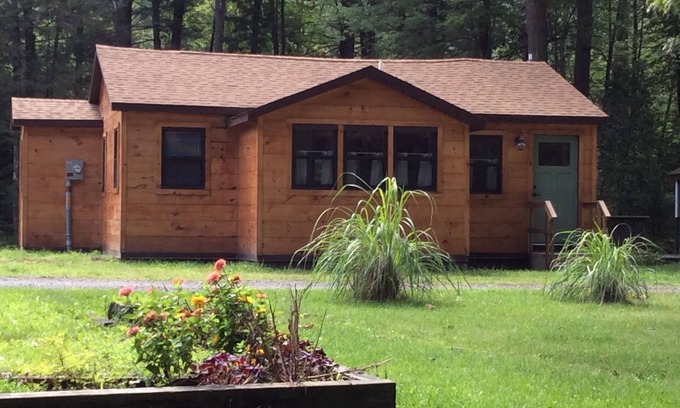 Moon Lake Cottages Cabin | Moon Lake Cottage, Ashland PA