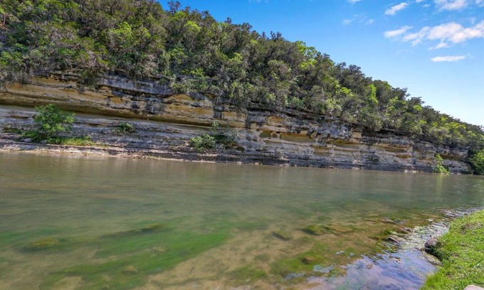New Braunfels House | Moon River