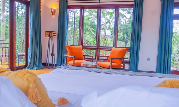 Lake Manyara National Park Cabin | Moonbow Lodge