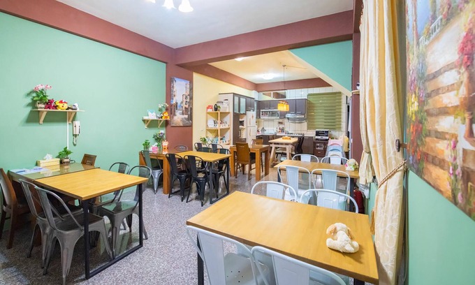 Xincheng House | Moonlight Fengqing Homestay