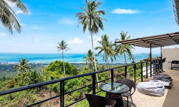 Na Thon House | Moonview at Paradise Village