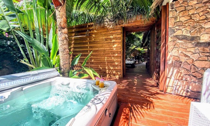 Pihaena Ski Chalet | MOOREA - CHILL & RELAX