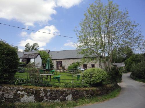 Sticklepath House | Moorhaven