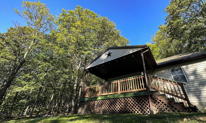 Maysville Cabin | Moose Knob Cabin - Maysville