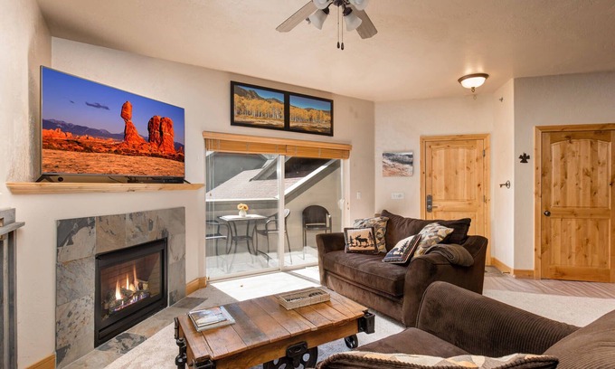 Kimball Junction Condo | Moose Mgmt at Foxpoint 1684H3: Walk to Shops-Near Free Bus Routes